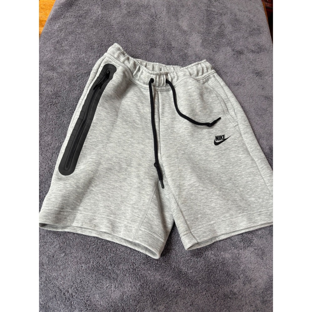Nike Tech Fleece Shorts Mens XS Grey Heather Zipper Pocket CU4503-063